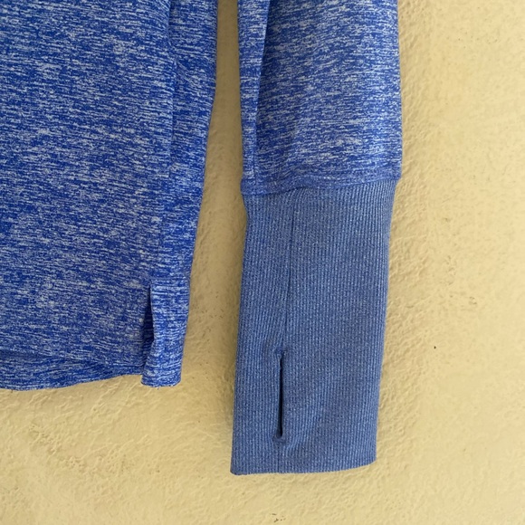 Nike Dri-Fit - Picture 3 of 5